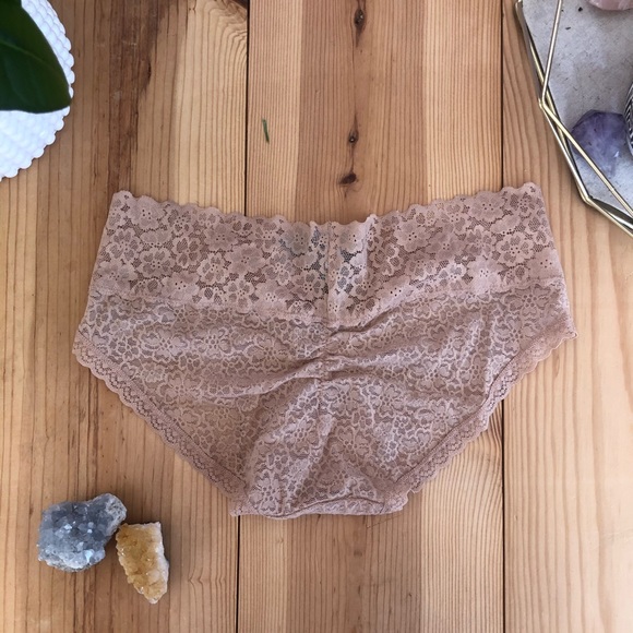 Two Lace Panties from Aerie - Picture 4 of 7